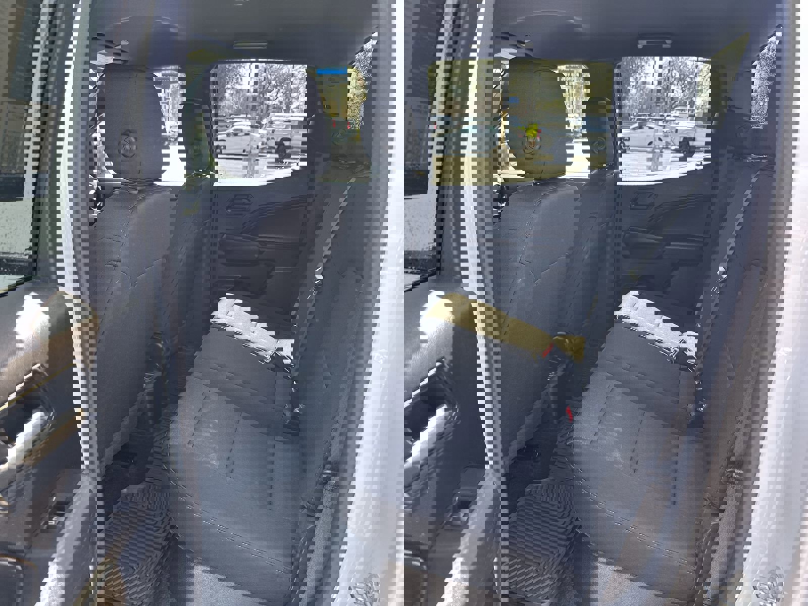 Used 2023 Chevrolet Colorado W/T image 31