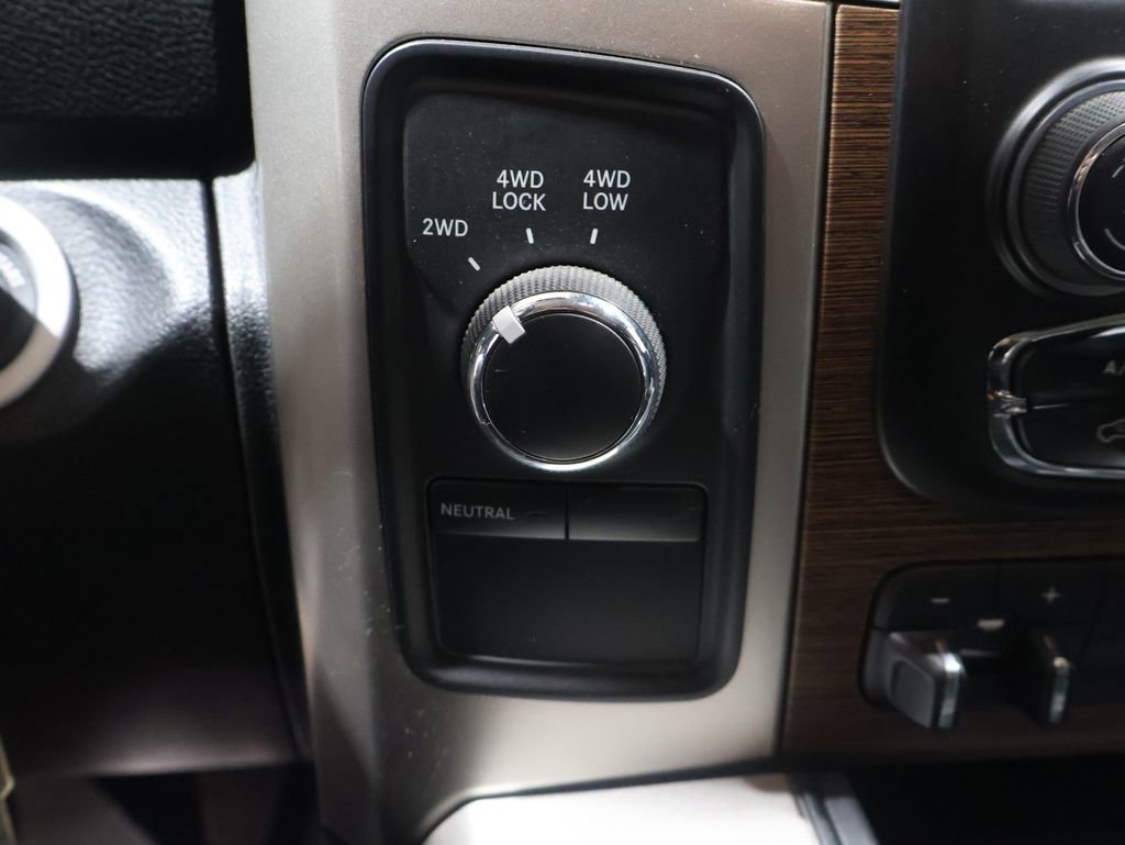 Used 2017 RAM 2500 Laramie w/ Protection Group image 34