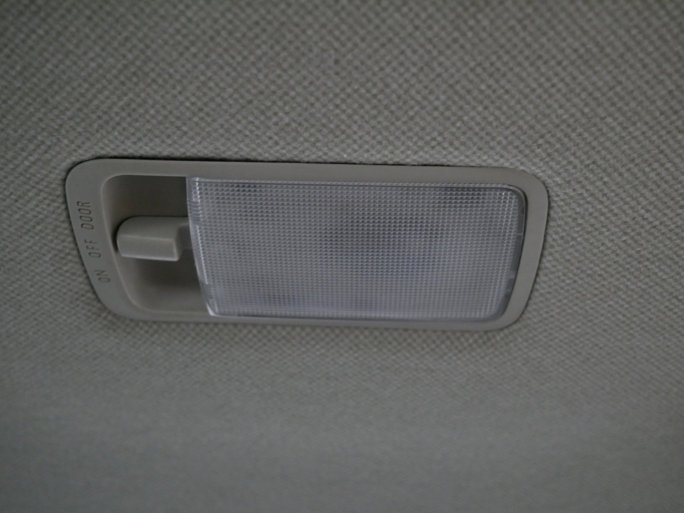 Used 2009 Nissan Versa 1.8 S w/ ABS Pkg image 32