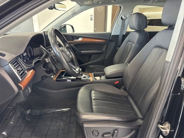 Used 2023 Audi Q5 2.0T Premium Plus image 16