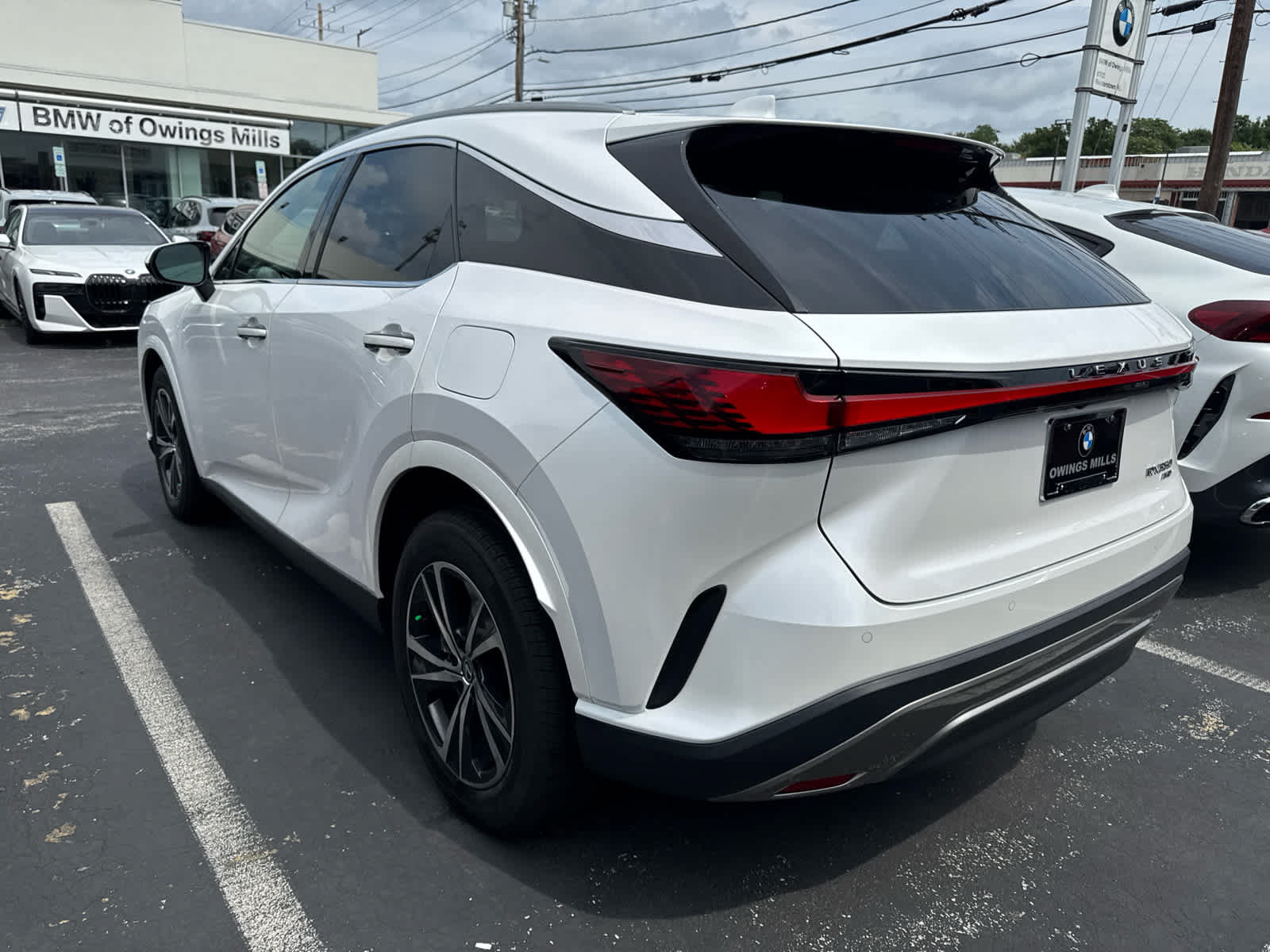 Used 2024 Lexus RX 350 Premium w/ Accessory Package (Z1) AWD/4WD image 8