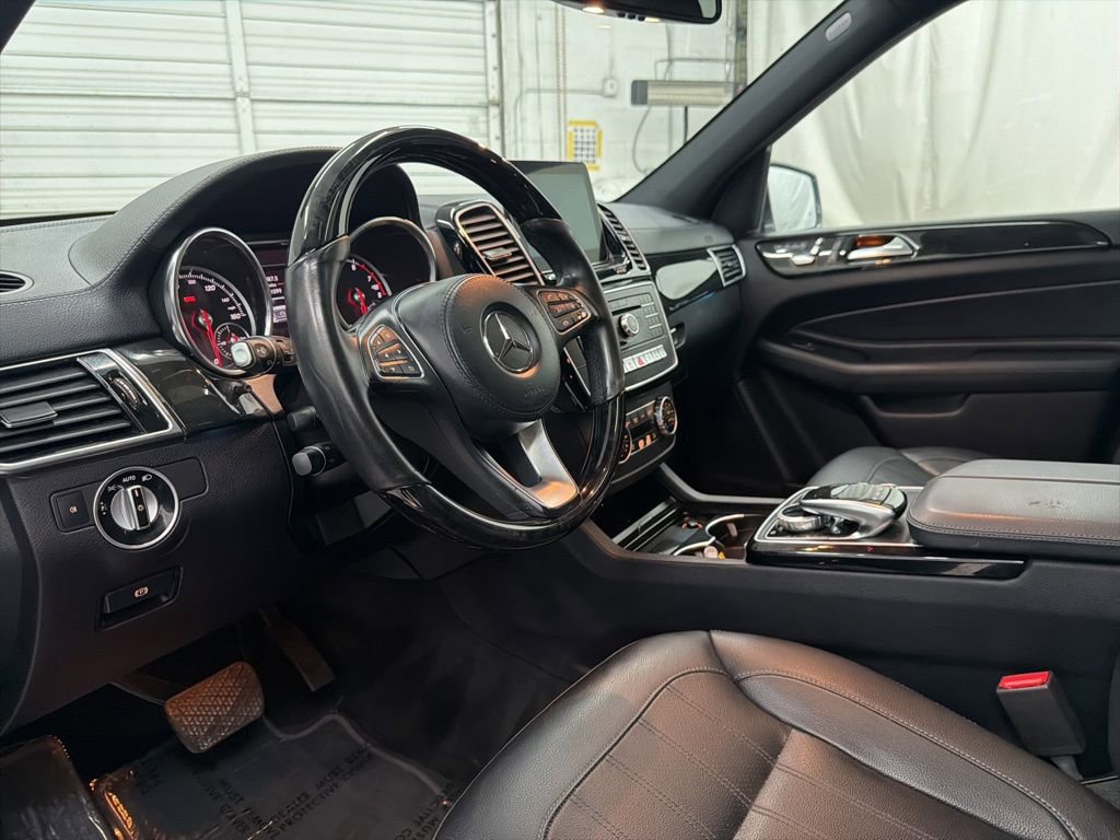 Used 2017 Mercedes-Benz GLS 450 4MATIC image 12