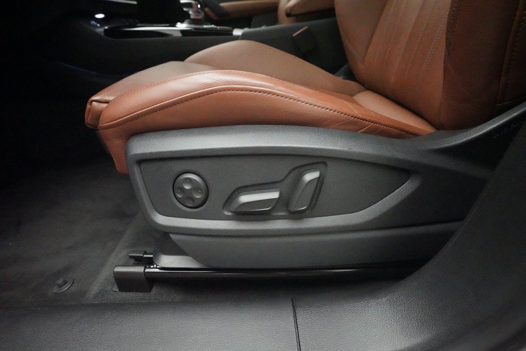 Used 2025 Audi Q5 2.0T Premium image 30