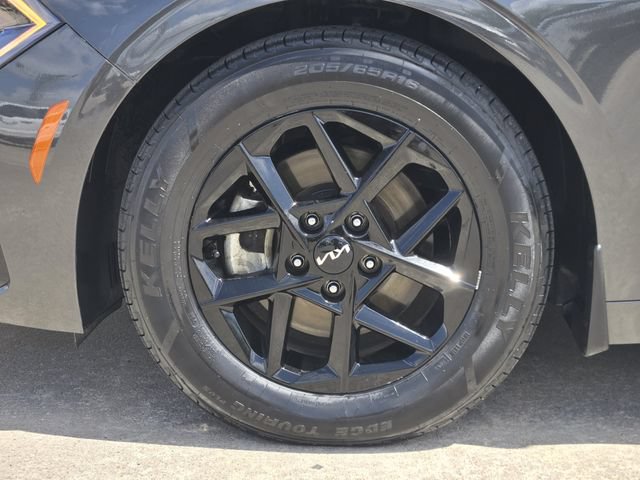 Used 2025 Kia K5 LXS FWD image 14