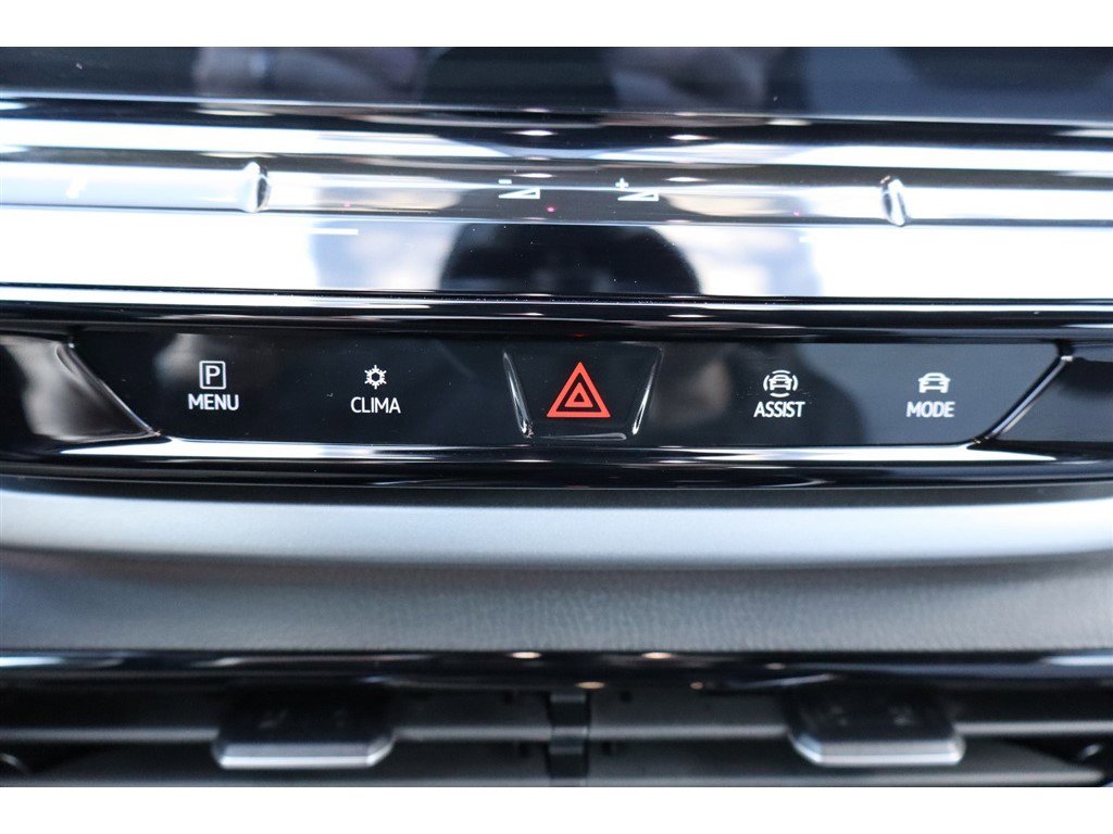 Used 2023 Volkswagen ID.4 Pro image 36