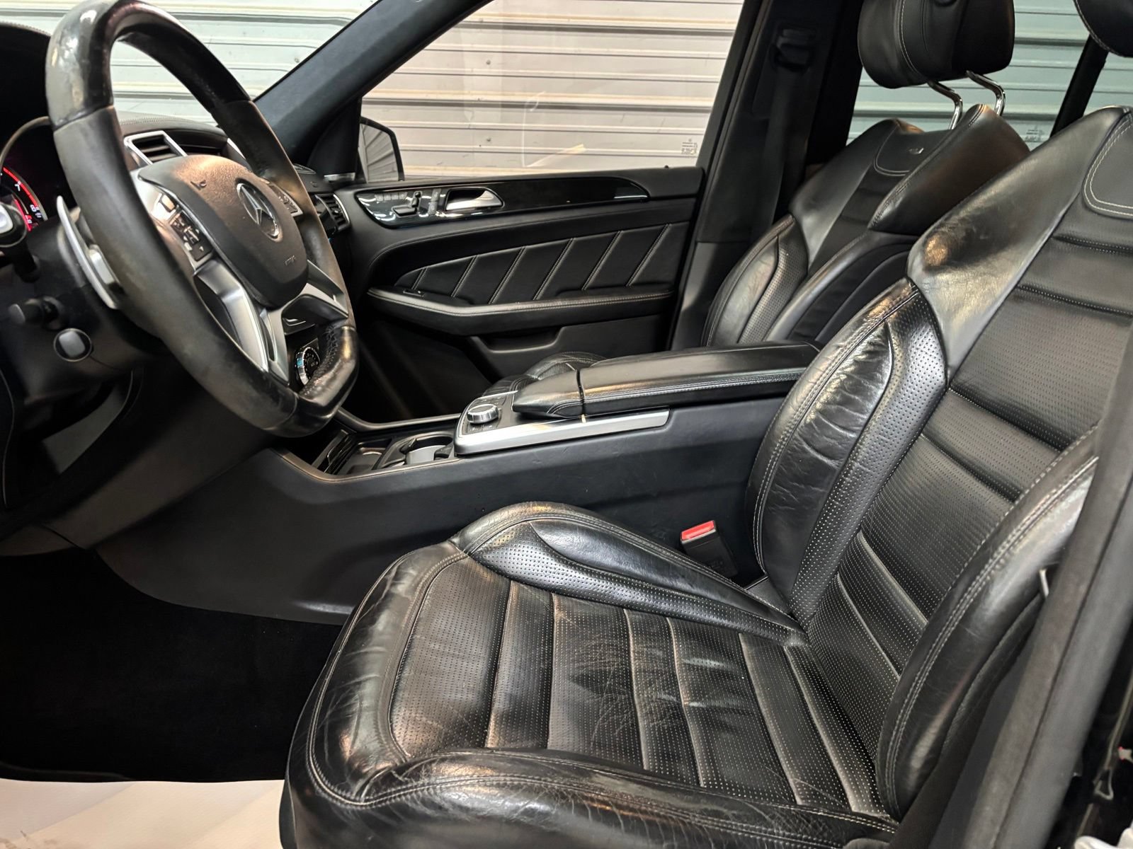 Used 2015 Mercedes-Benz ML 63 AMG 4MATIC image 10