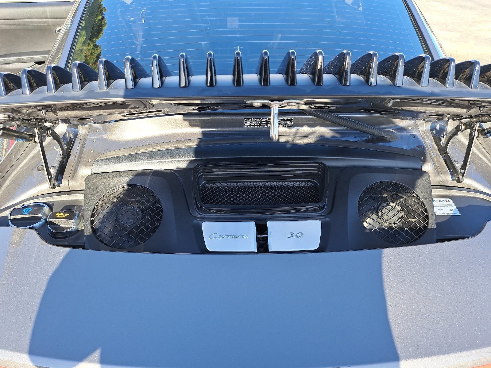 Used 2019 Porsche 911 Carrera 4S AWD/4WD image 32