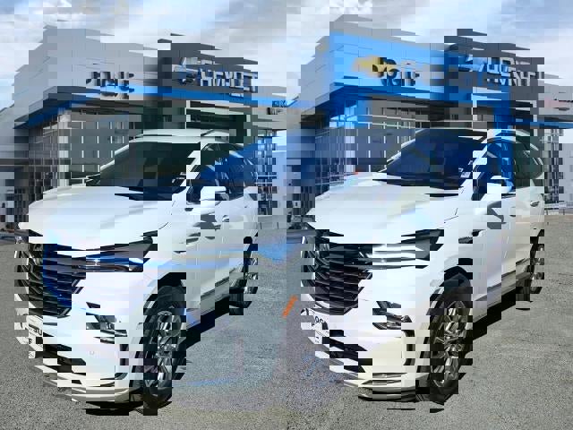 Used 2024 Buick Enclave Premium image 4