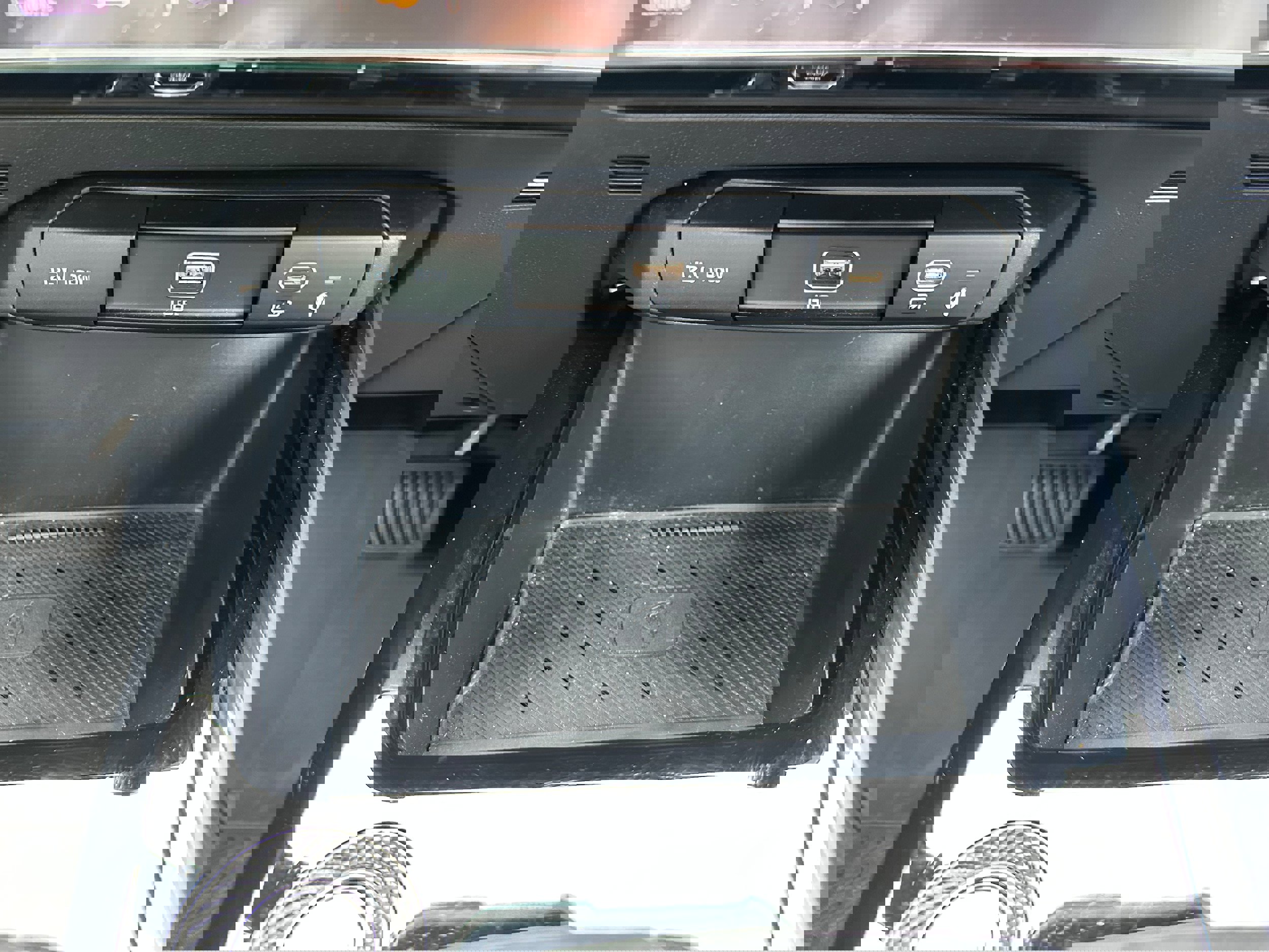 Used 2025 Kia Niro EX image 34