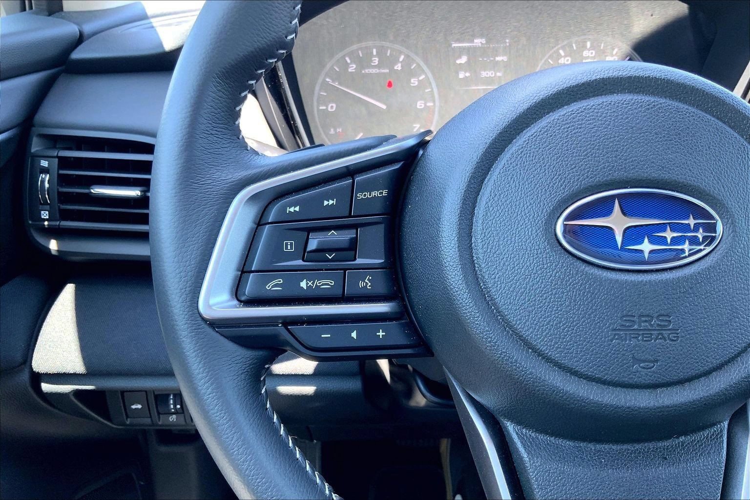 Certified 2025 Subaru Legacy Premium AWD/4WD image 25