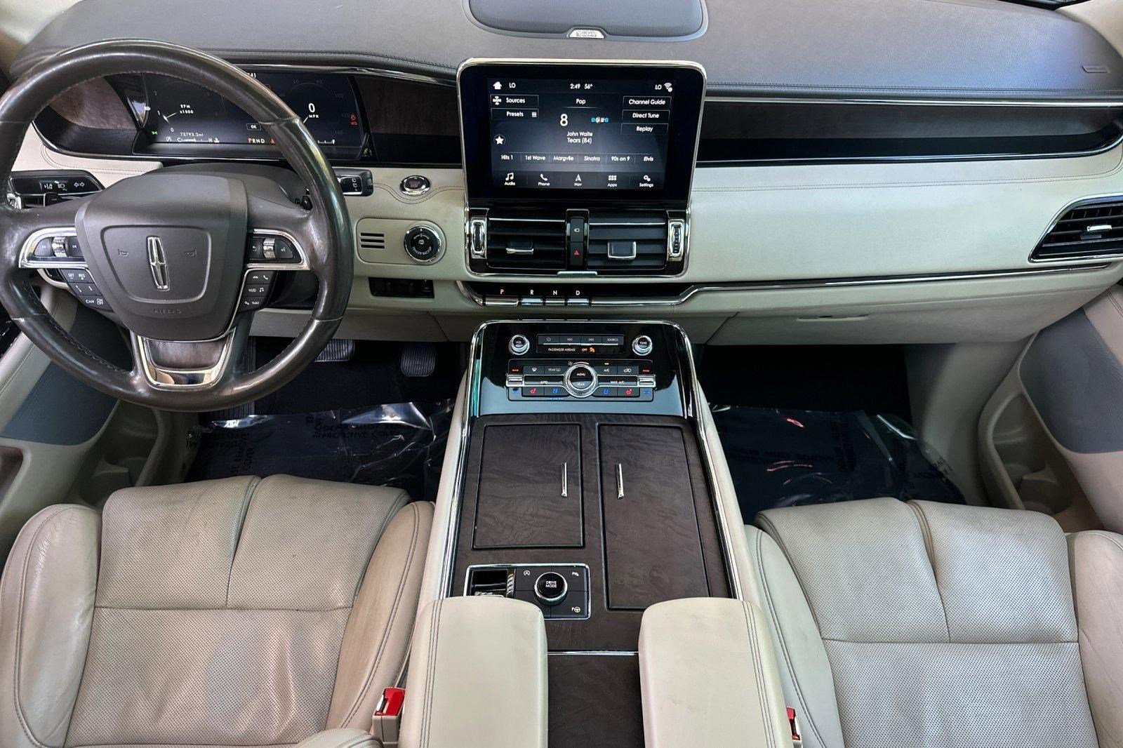 Used 2018 Lincoln Navigator L Reserve w/ Technology Package image 15