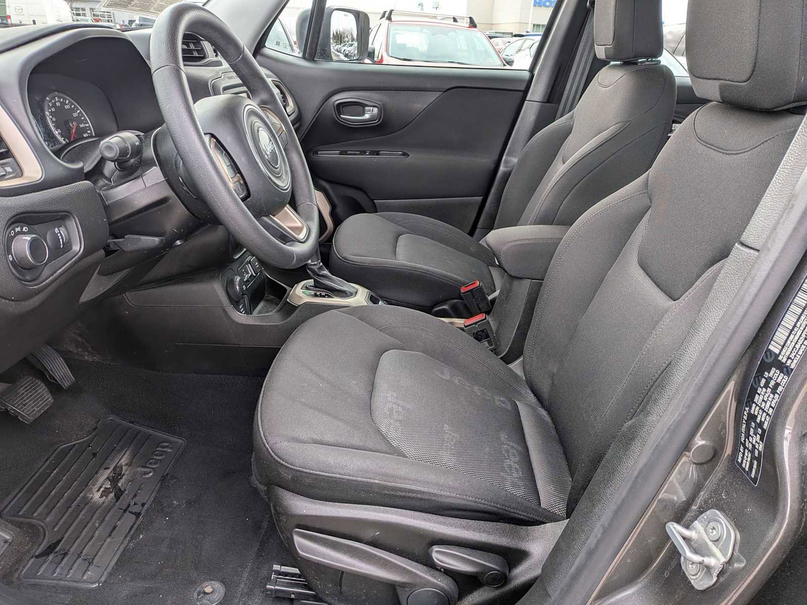 Used 2017 Jeep Renegade Sport w/ Power & Air Group image 16