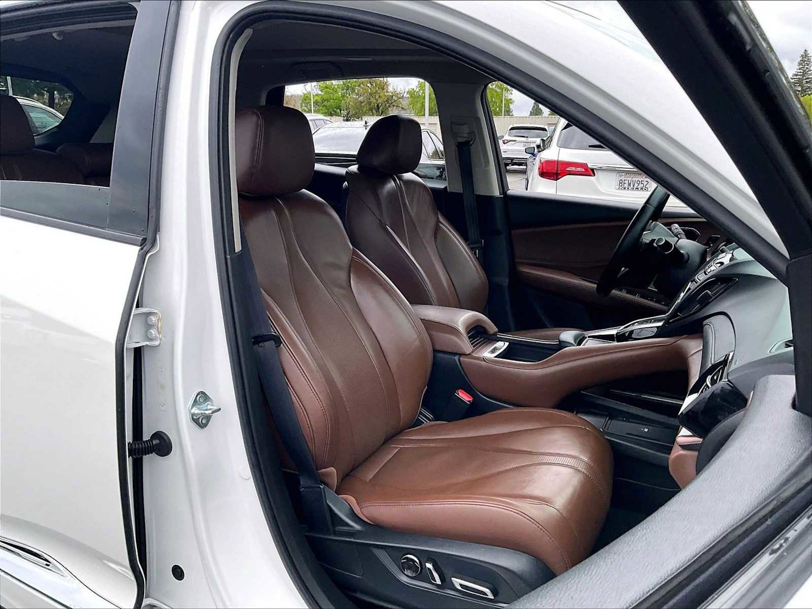 Used 2024 Acura RDX SH-AWD w/ Technology Package image 10