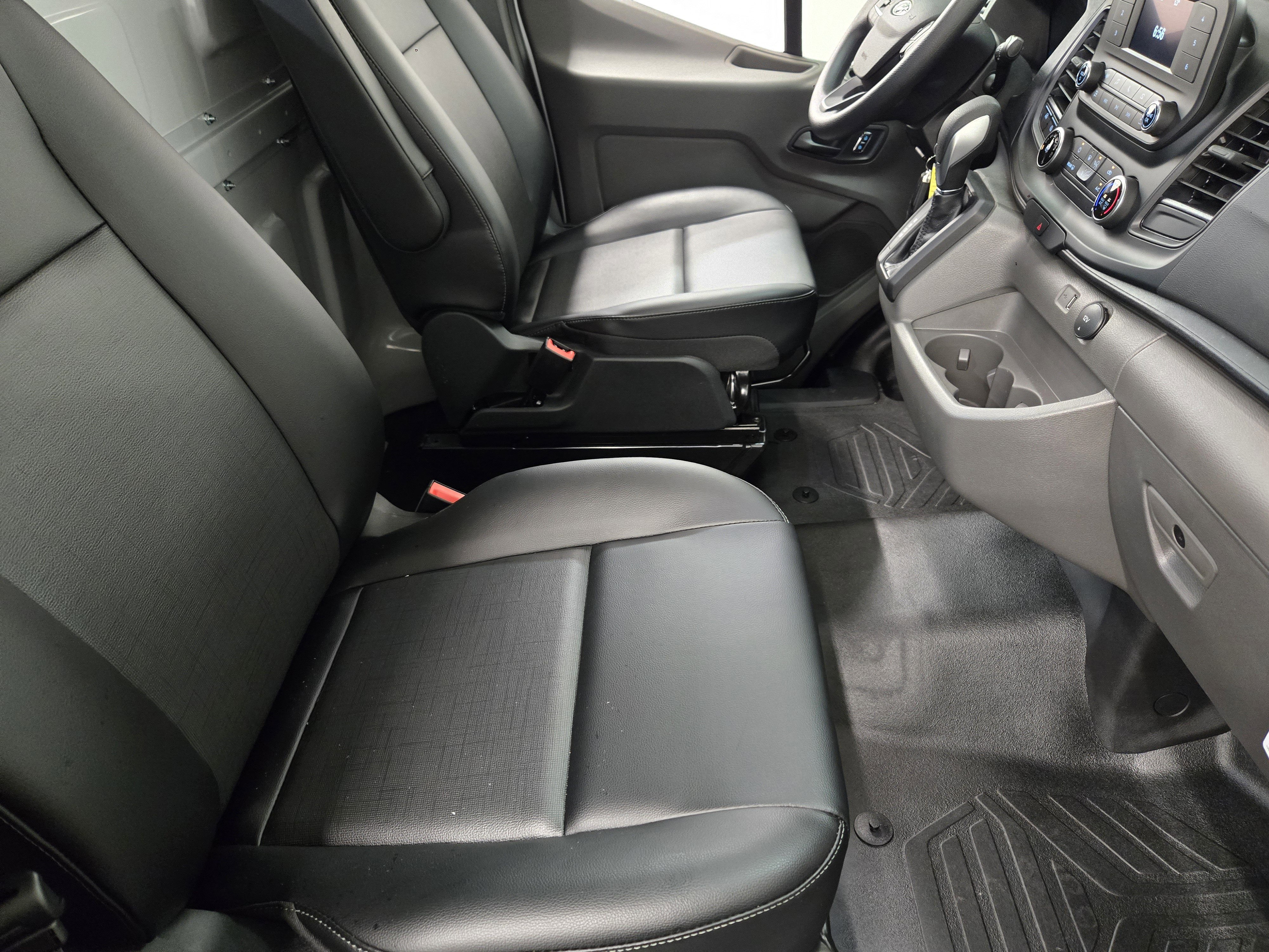 Used 2024 Ford Transit 350 Low Roof image 13