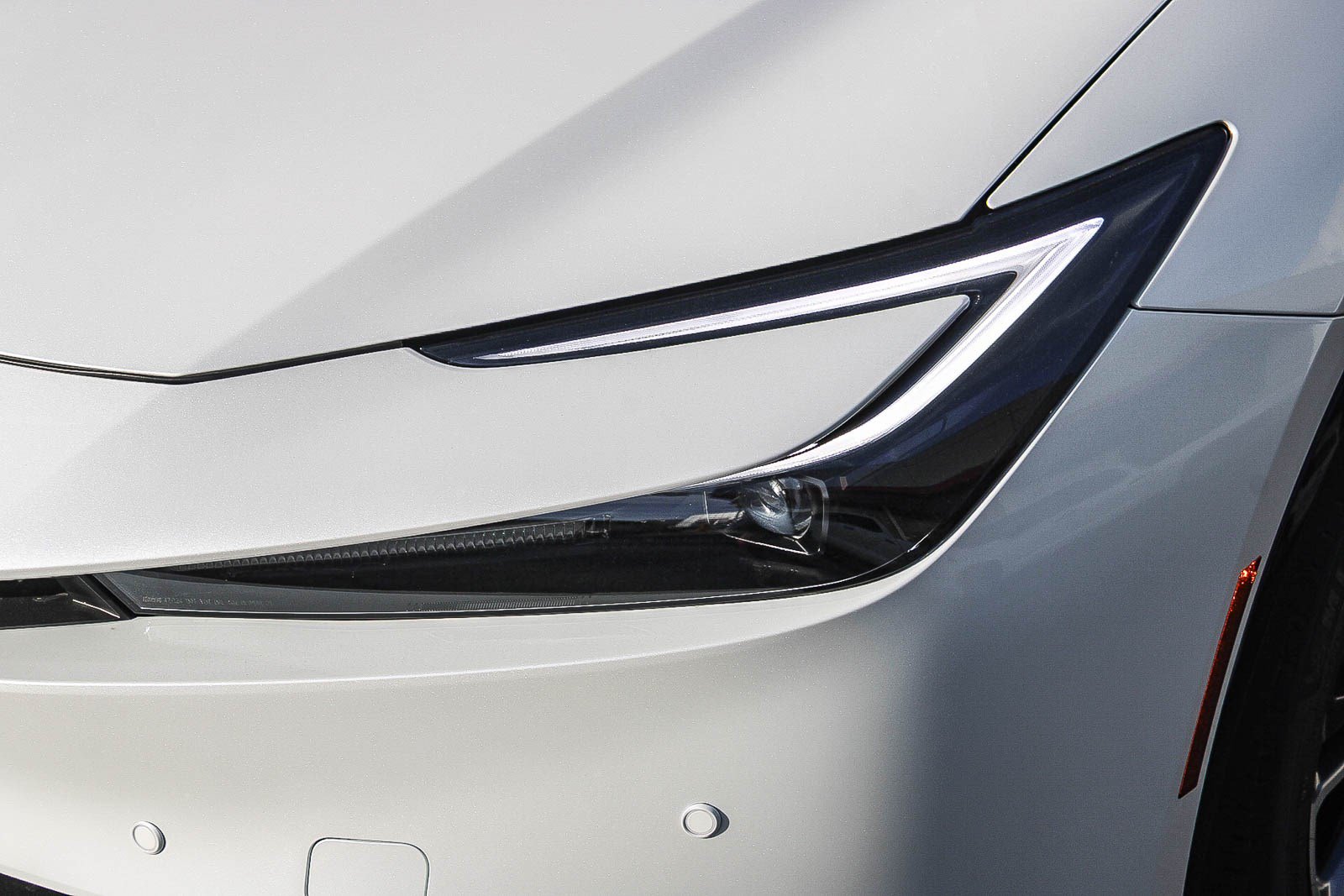 New 2027 Toyota Prius Limited FWD image 5