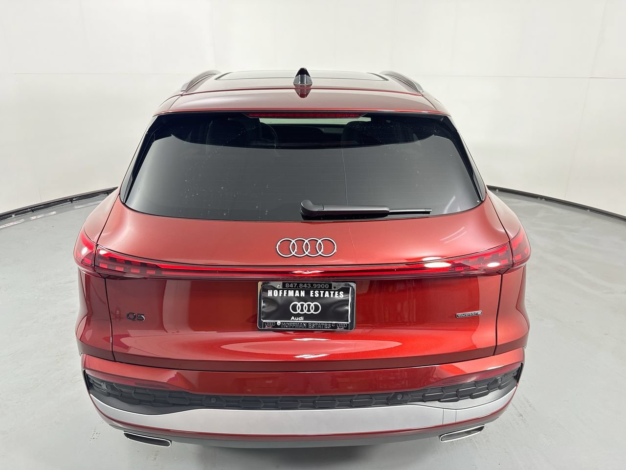 Used 2025 Audi Q5 Premium Plus w/ Premium Plus AWD/4WD image 6