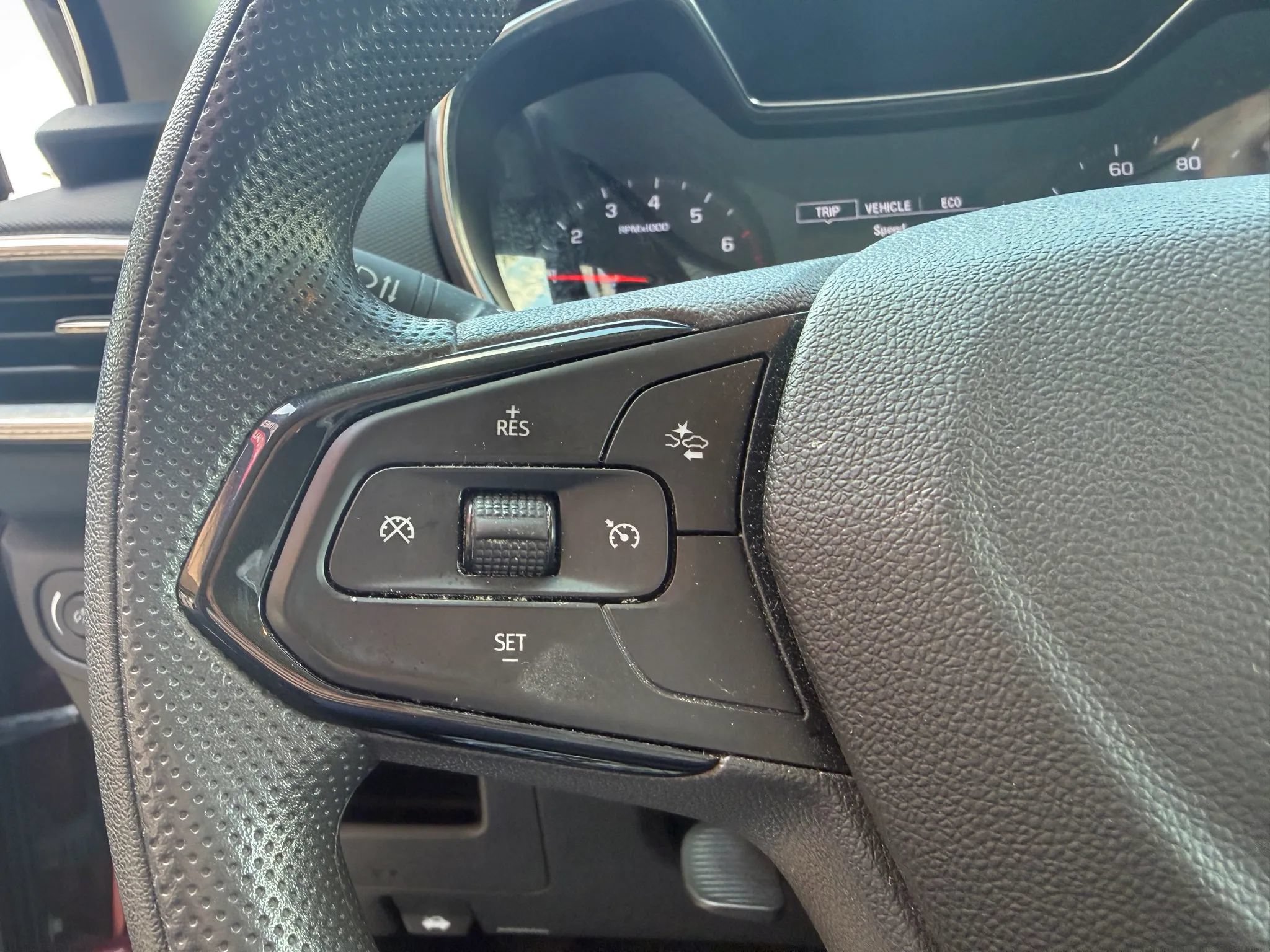 Used 2021 Chevrolet TrailBlazer LT w/ Convenience Package AWD/4WD image 7