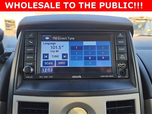 Used 2010 Chrysler Town & Country Touring image 23