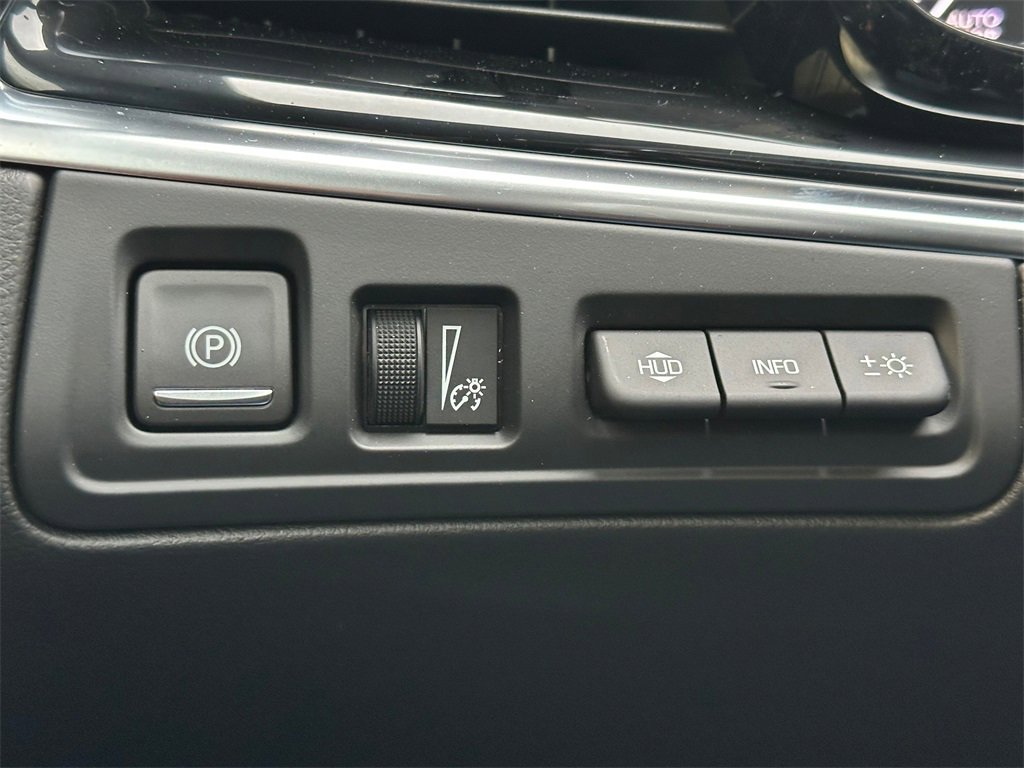 New 2025 Cadillac XT6 Sport w/ Technology Package image 34