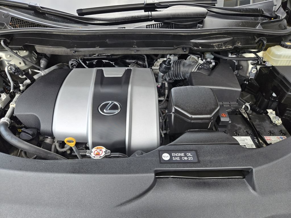 Used 2020 Lexus RX 350L Premium w/ Premium Package AWD/4WD image 21