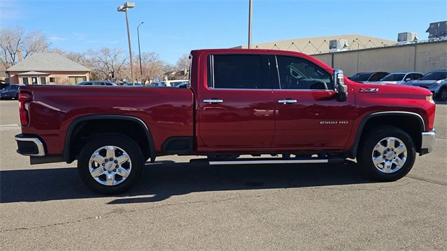 Used 2020 Chevrolet Silverado 2500 LTZ w/ LTZ Premium Package image 9