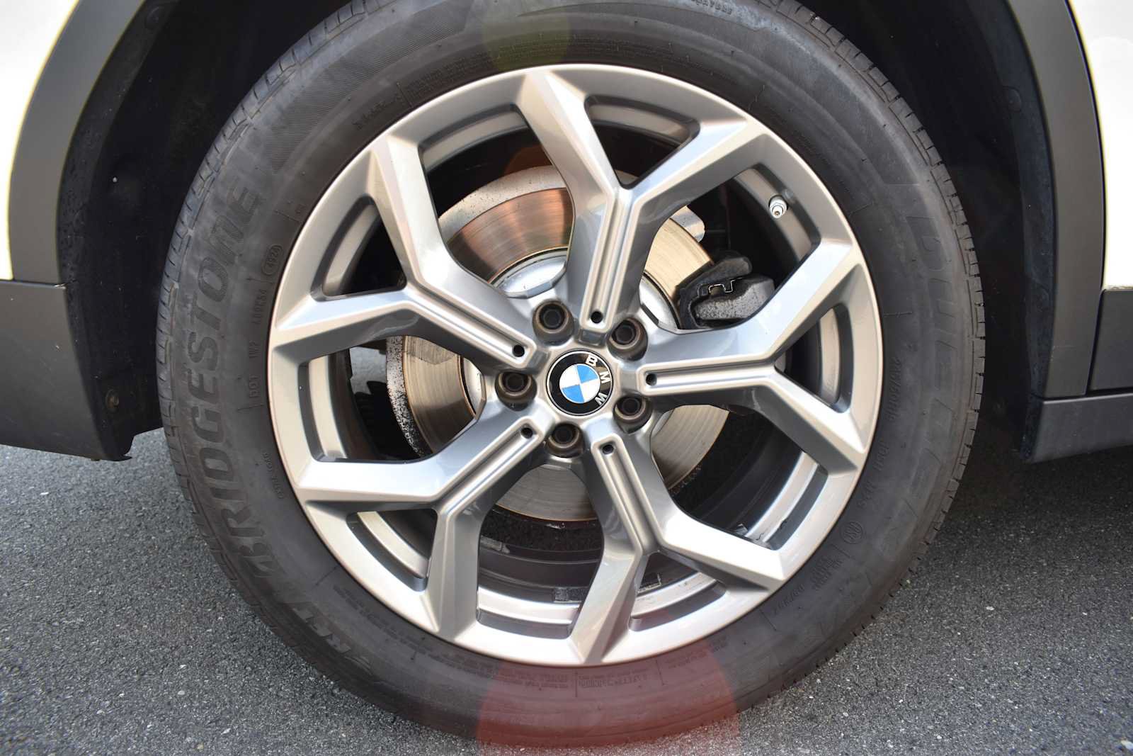 Used 2021 BMW X3 xDrive30i w/ Premium Package AWD/4WD image 12