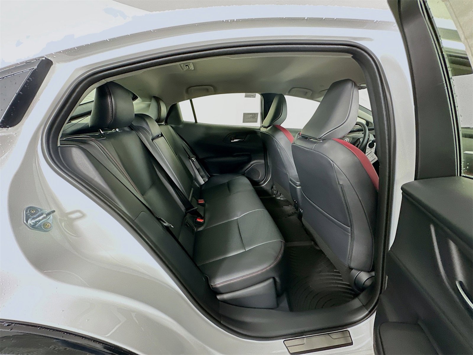 New 2026 Toyota Prius Plug-In Hybrid image 28