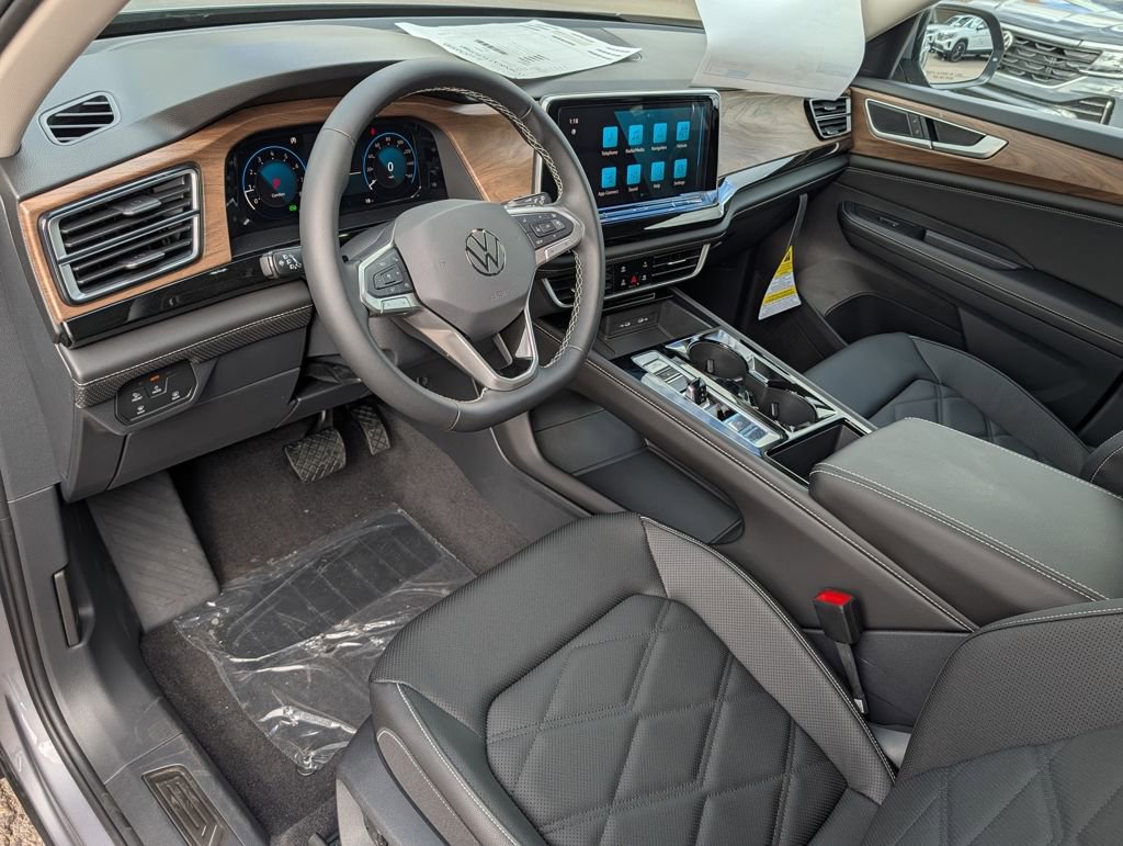 New 2026 Volkswagen Atlas SE image 10