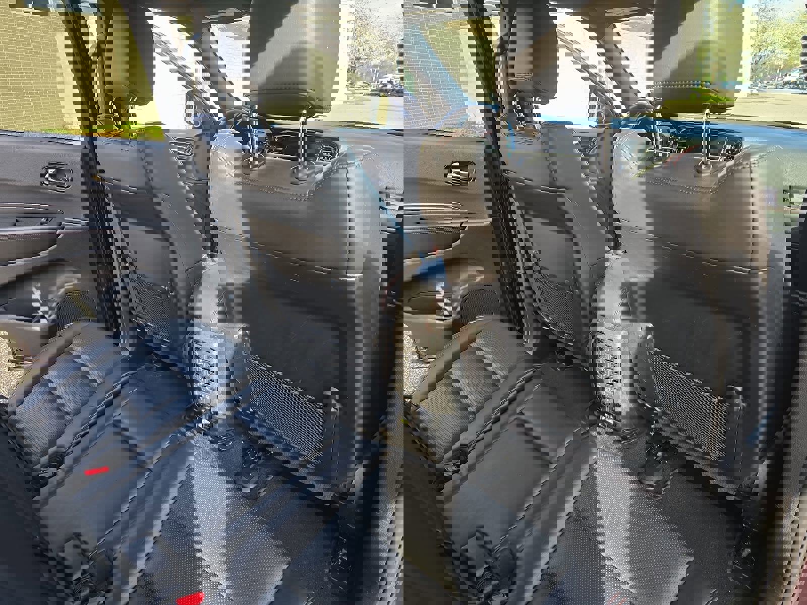 Used 2025 Dodge Durango GT image 12