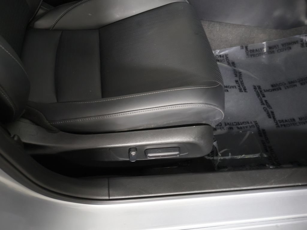 Used 2023 Honda Civic Touring image 34