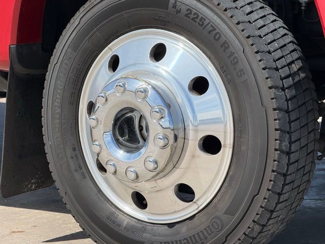 Certified 2022 Ford F450 Platinum w/ FX4 Off-Road Package AWD/4WD image 13