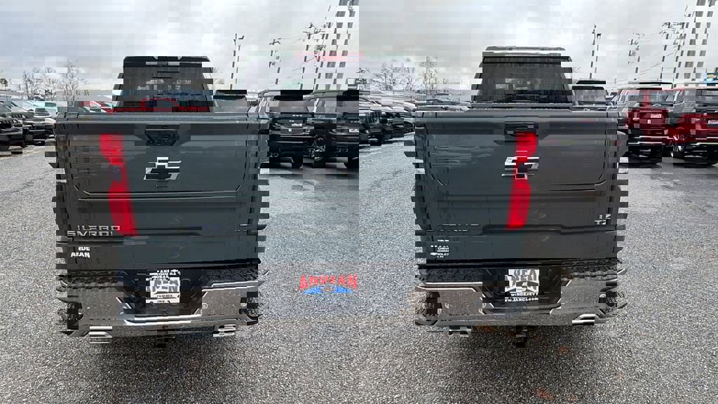 New 2026 Chevrolet Silverado 1500 LTZ w/ LTZ Premium Package image 6