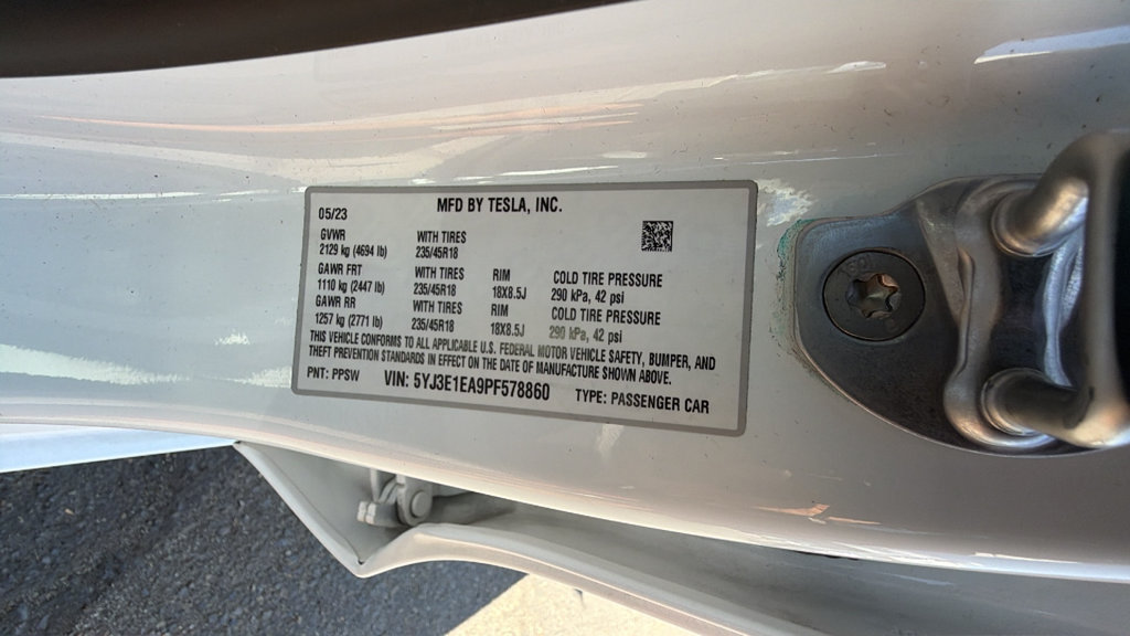 Used 2023 Tesla Model 3 Standard Range RWD image 30
