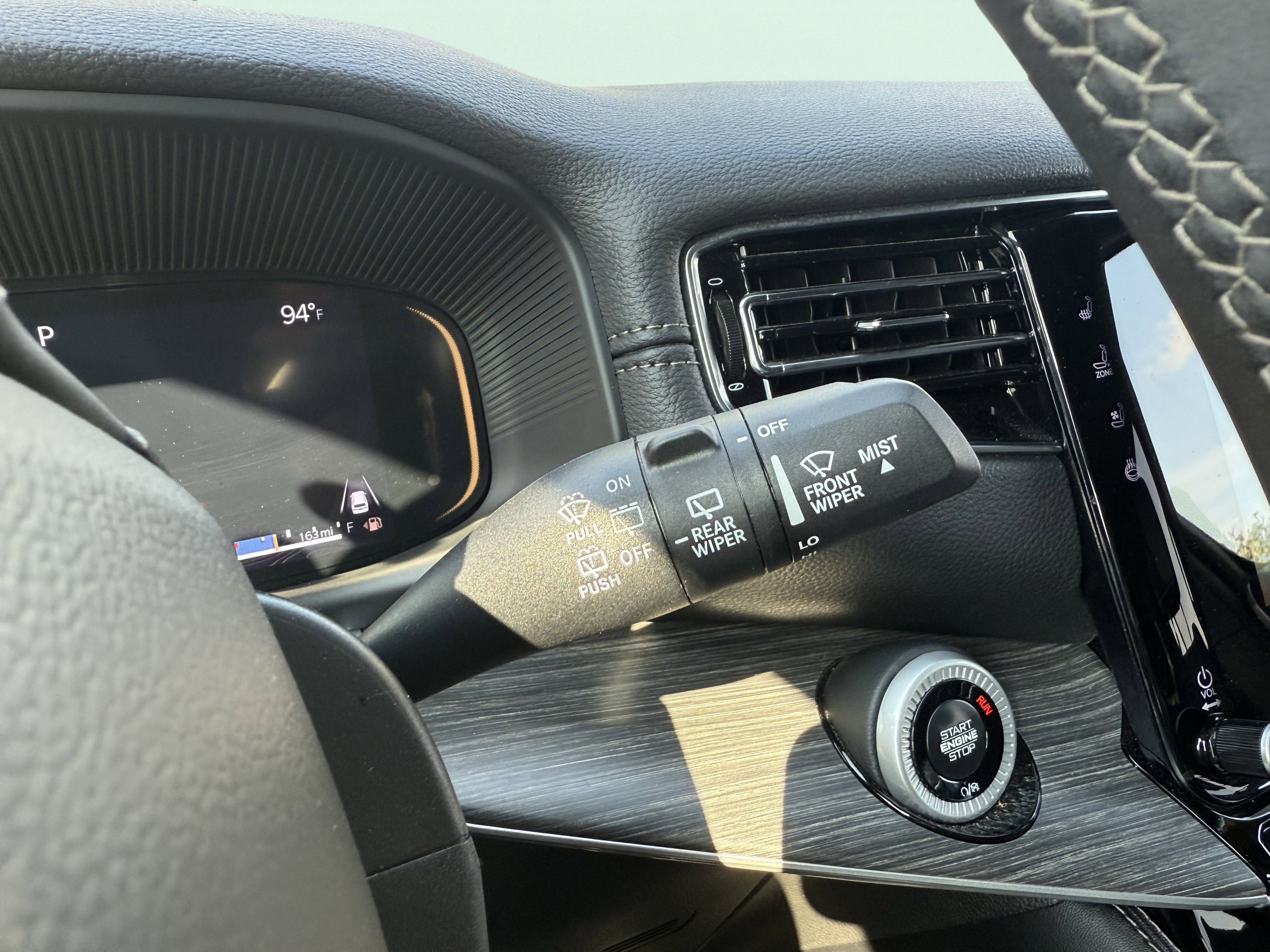 Used 2024 Jeep Wagoneer Series II w/ Flexible Seating Group image 86