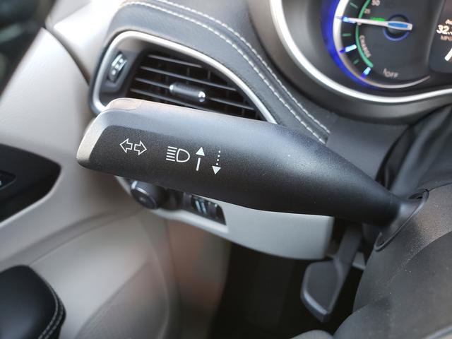 Used 2022 Chrysler Pacifica Touring-L FWD image 28