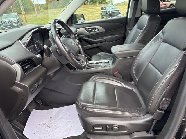 Used 2021 Chevrolet Traverse RS image 18