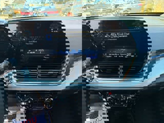 New 2026 Chevrolet Trax LT w/ Driver Confidence Package FWD image 28