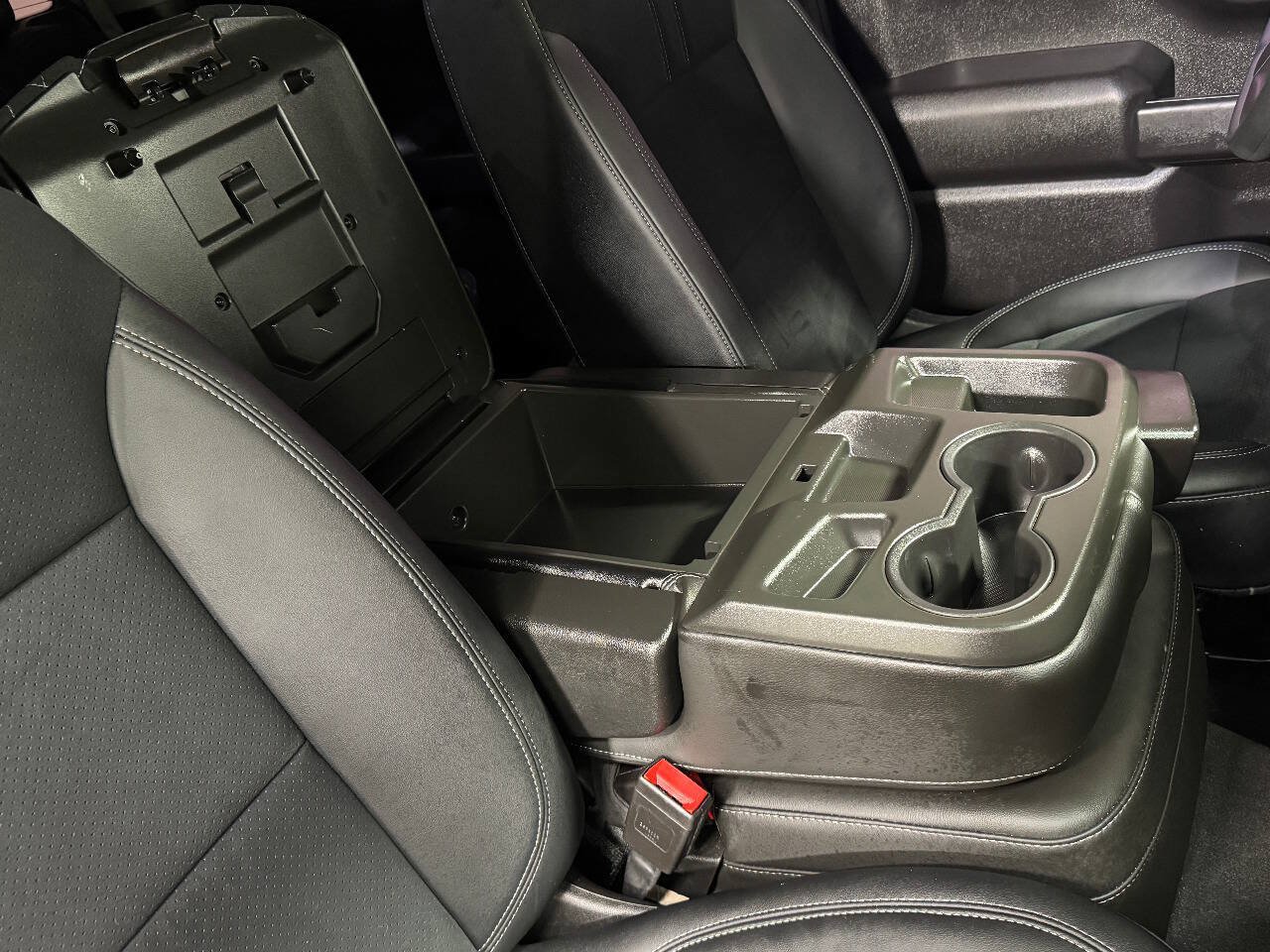 Used 2021 Chevrolet Silverado 1500 Custom w/ LPO, Dark Essentials Package RWD image 40