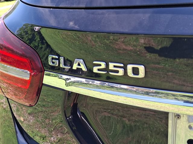 Used 2020 Mercedes-Benz GLA 250 4MATIC image 11