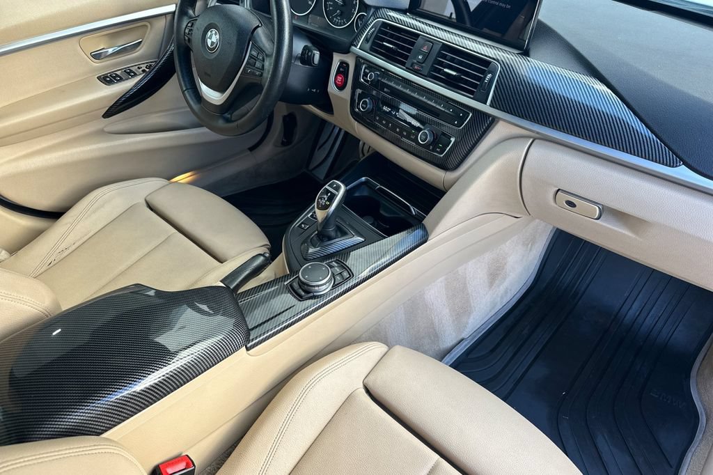 Used 2016 BMW 328i Sedan RWD image 16