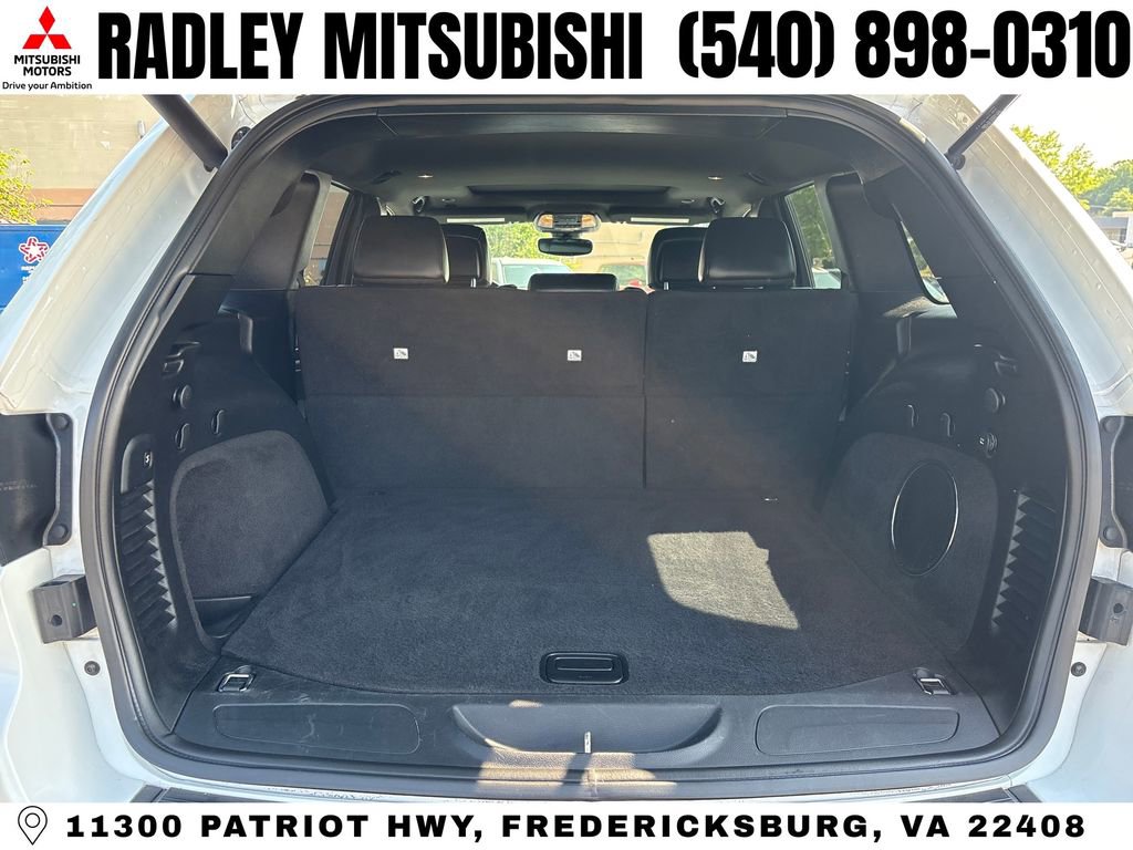 Used 2020 Jeep Grand Cherokee Altitude AWD/4WD image 15