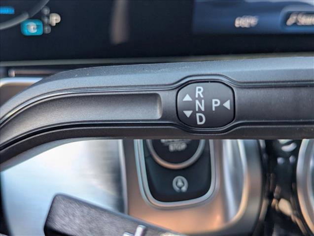 New 2025 Mercedes-Benz GLB 250 image 24