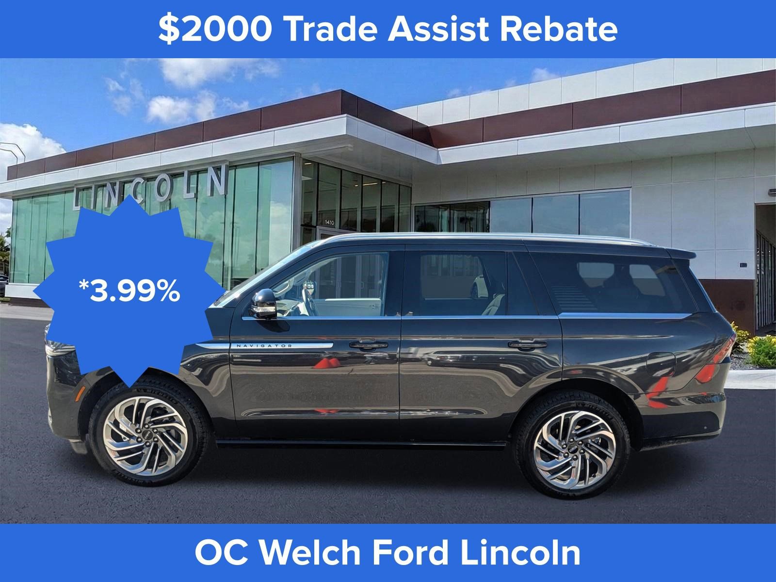Used 2025 Lincoln Navigator Reserve image 8