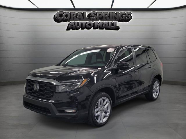 Certified 2025 Honda Passport EX-L image 3