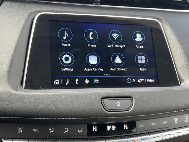 Certified 2023 Cadillac XT4 Luxury w/ Cold Weather Package image 19