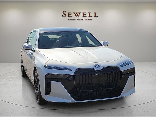 New 2026 BMW i7 xDrive60 w/ Executive Package AWD/4WD image 7