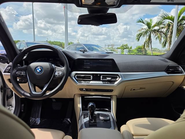 Used 2022 BMW 330e w/ Driving Assistance Package RWD image 23