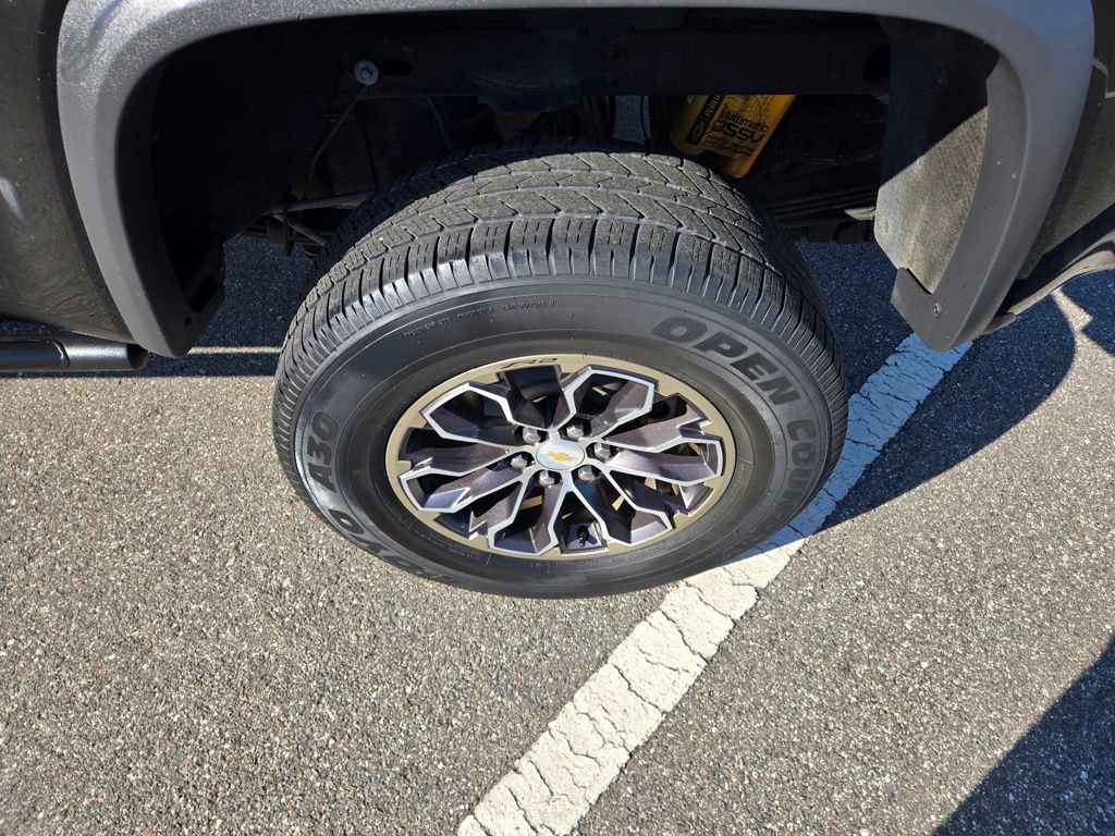 Used 2019 Chevrolet Colorado ZR2 w/ LPO, Power Package image 14