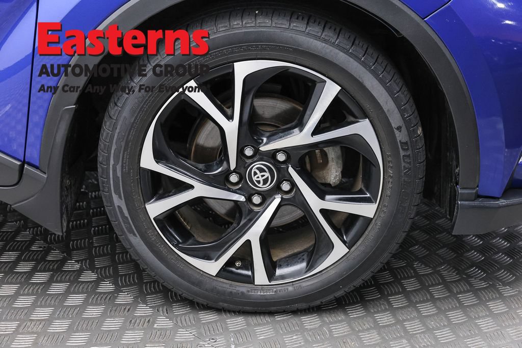 Used 2021 Toyota C-HR FWD image 30