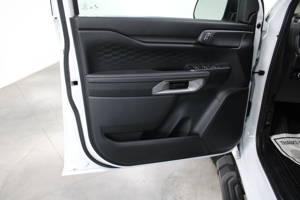 New 2025 Ford Ranger XLT w/ Equipment Group 301A High image 25